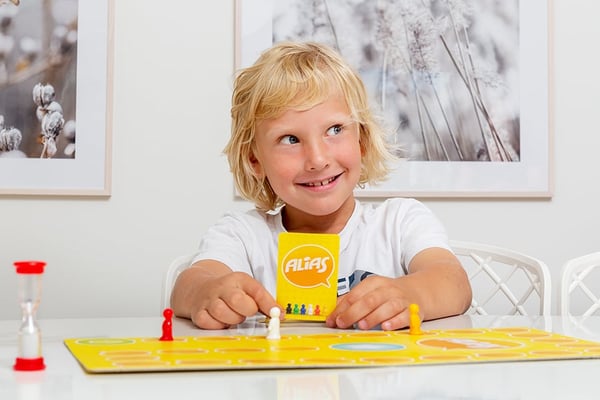 Tactic Junior Alias -brädspel