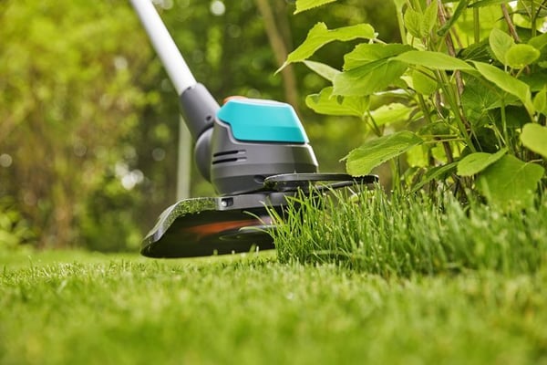 Gardena EasyCut 23 18V P4A batteridriven grästrimmer, inkl 2,0 Ah batteri