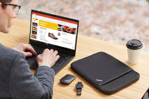 Lenovo ThinkPad 15" Sleeve beskyttelsestaske, sort