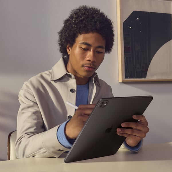 Apple iPad Pro 11" M5 1 Tt WiFi 2025, stjärnsvart