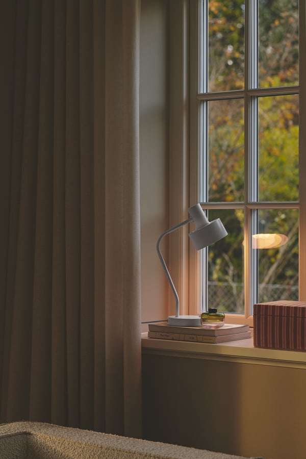 Nordlux Matis bordslampa, vit
