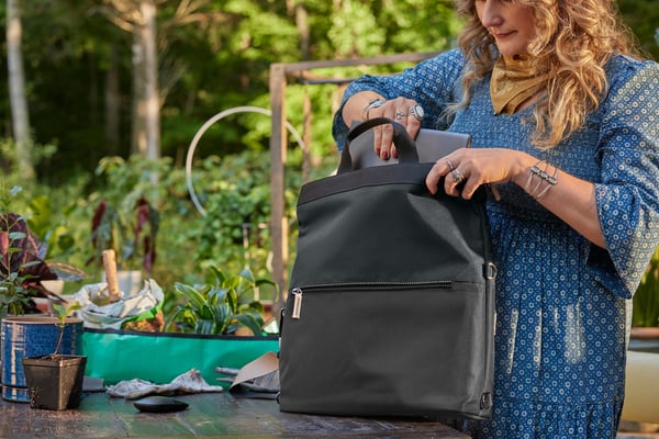 HP 14" Convertible Laptop Backpack -ryggsäck, svart