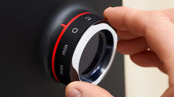 Bosch Serie 4 MultiPower MFWS430B köttkvarn, 1900 W, svart