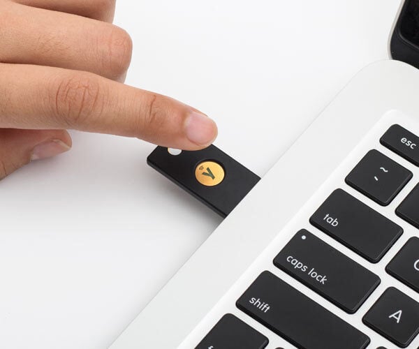 Yubico YubiKey 5 NFC sikkerhedsnøgle, USBA