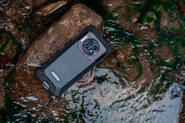 Oukitel WP19 Pro tålig smartphone