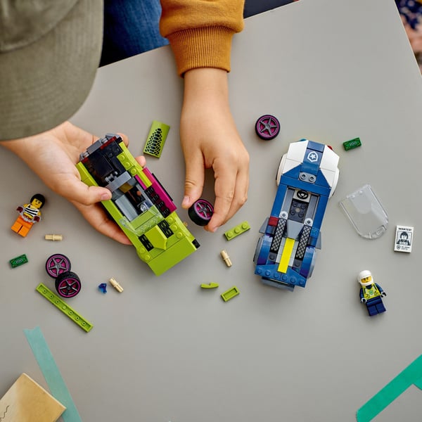 LEGO City Jakt med polisbil och muskelbil Set 60415