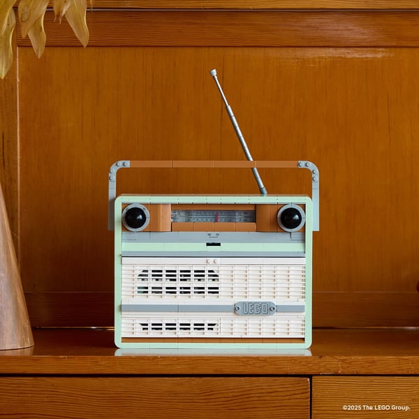 LEGO Ikoner 10334 – Retroradio