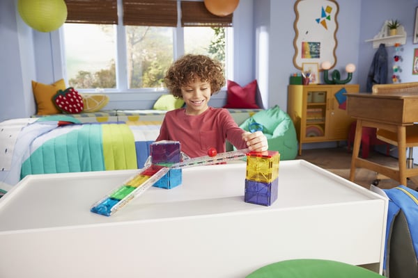 MAGNA-TILES® Rail Racer Liten magnetisk kulbana, 33 delar