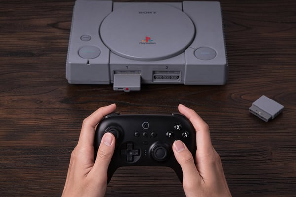 8BitDo Retro Modtager PlayStation / PlayStation 2