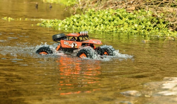 Carson Sea Racer radiostyret bil