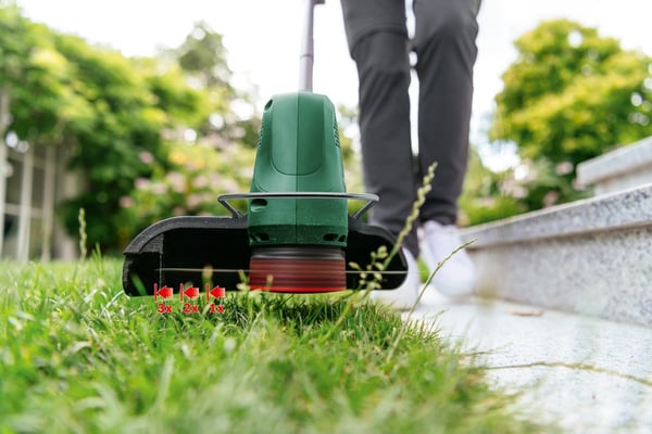 Bosch EasyGrassCut -trimmer
