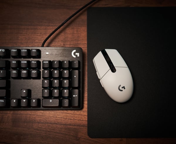 Logitech G413 SE -spel tangentbord