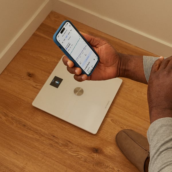 Withings Body Comp White -kroppssammansättningsvåg med wifi-anslutning