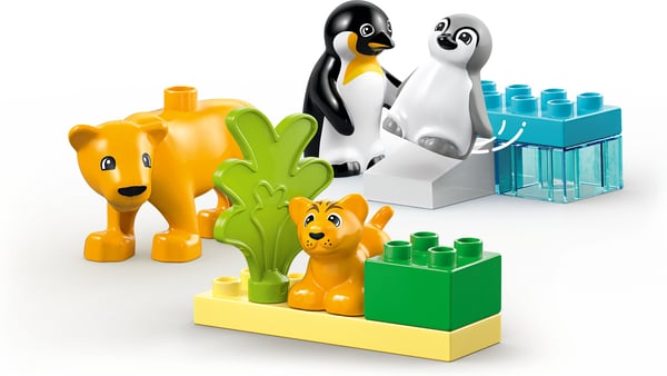LEGO DUPLO By 10442 – Naturdyrefamilier: pingviner og løver