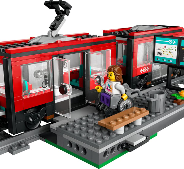 LEGO City Spårvagn och station Lekset 60423