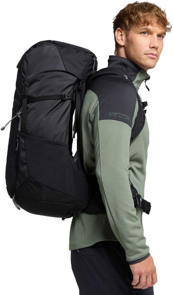 Vaude Brenta 44+6 ryggsäck, svart