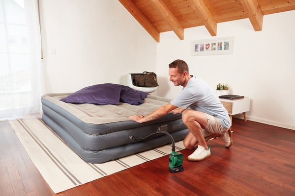 Bosch EasyInflate 18V-500 Solo batteridrevet pumpe