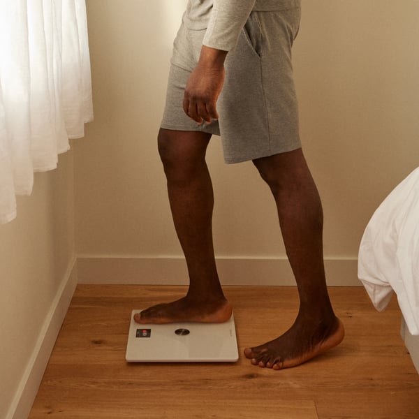 Withings Body Comp White -kroppssammansättningsvåg med wifi-anslutning