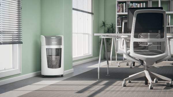 Leitz IQ OptiMax -papirkutter, P5, hvid