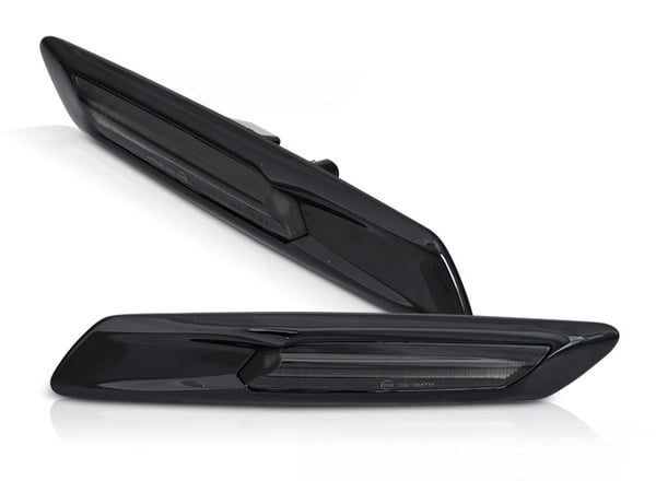 Sivuvilkut BMW F10/F11 2010-2013 - LED savumusta