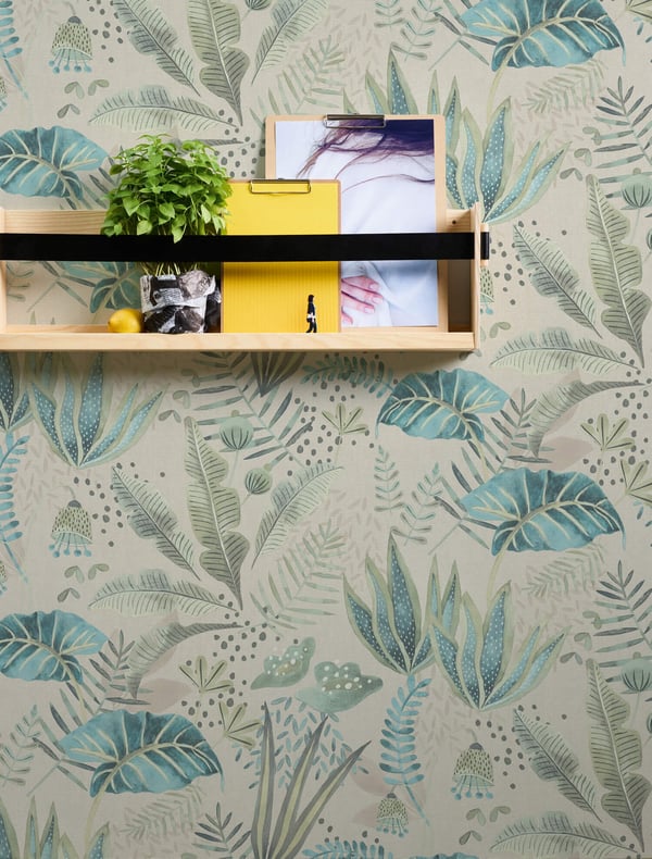 Retro tapet Profhome 393484-GU varmt stemplet ikke-vævet tapet lidt tekstureret blomster mat beige grå silke lysegrøn pastel blå 5,33 m2