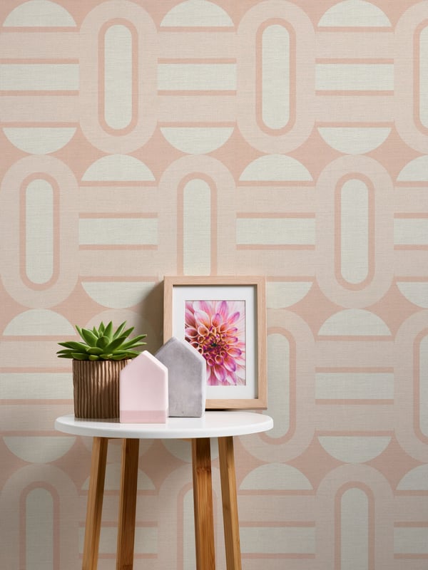 Retro tapet Profhome 395365-GU varmt stemplet ikke-vævet tapet lidt tekstureret geometriske mat lyserød støvet pink creme beige 4,5 m2