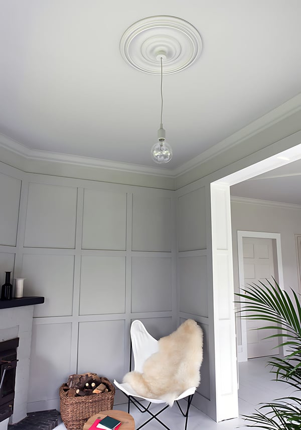 Jalkalista Orac Decor AXXENT SX157-RAL9003 tyyli moderni