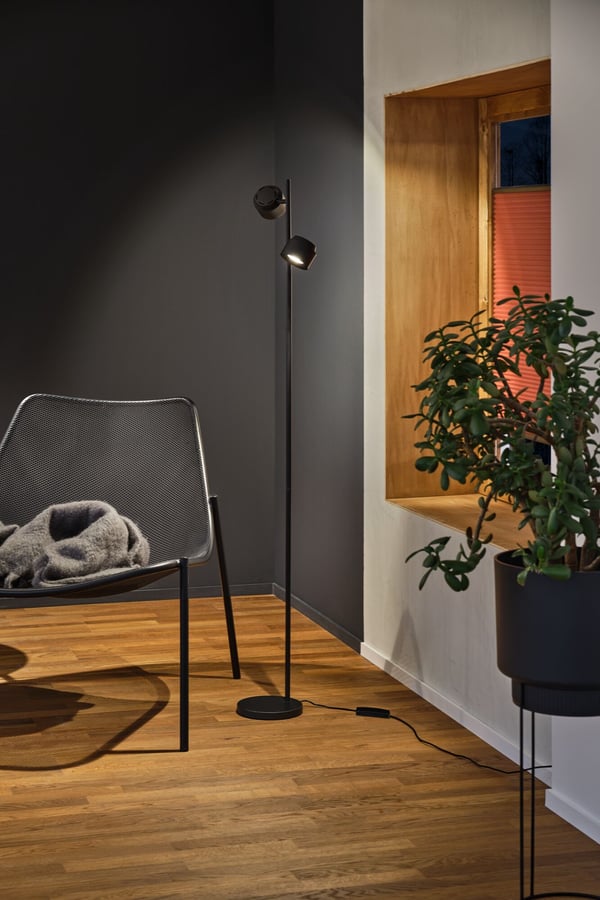 Paulmann LED golvlampa Smart Home Zigbee 3.0 Pane 2700K 2x300lm 2x3W Svart