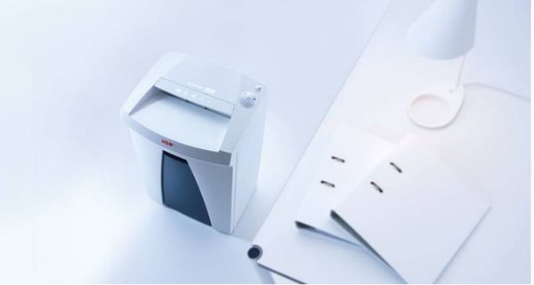 HSM Securio B22, Silpuksi leikkaava, 24 cm, 3.9 x 30 mm, 33 L, 57 dB, 5400 mm/min