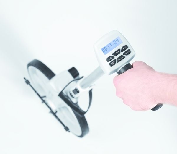 Laserliner RollPilot D12 -sähköinen mittarulla, 0,05–60 m