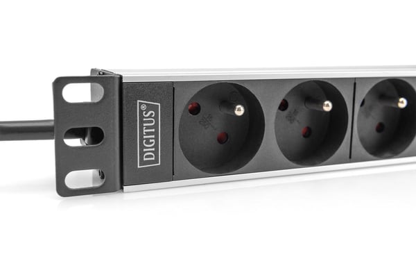 Digitus DN-95418-FR rackmontert PDU 10" 1U 4 uttak 4000 W, Frankrike