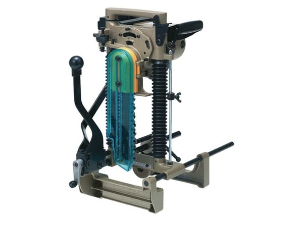 MAKITA Chain Mortiser 7104L 1.140W