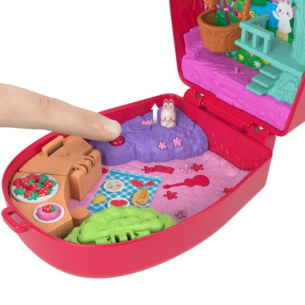 Polly Pocket Strawberry Bunny Basket -minileikkisetti, 1 mikronukke ja lemmikki