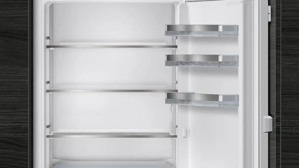Siemens KI77SXFE0 kyl/frys 231 L, inbyggd, energiklass E, vit