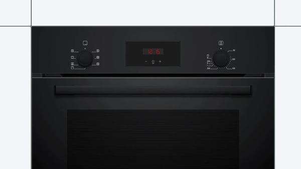 Bosch Serie 2 HBF133BA1 innbyggingsovn 66 l elektrisk klasse A