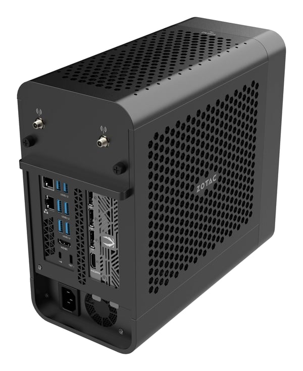 ZOTAC ZBOX MAGNUS ONE EU27506TC - Barebone - mini-PC 1 x Core Ultra 7 265 / inntil 5.3 GHz - RAM 0 GB - GeForce RTX 5060 Ti - Bluetooth 5.4, IEEE 8...