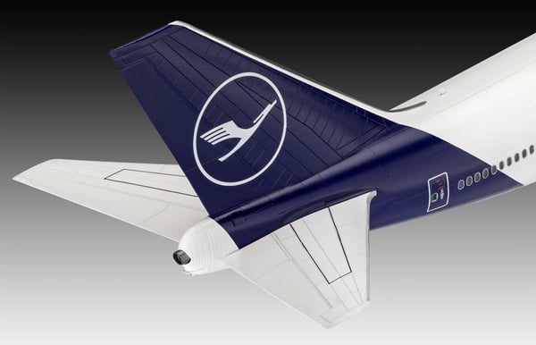 Revell Boeing 747-8 Lufthansa "New Livery", Flygplan, 13 År, Blå, Vit, Luftfarkostmodell, Ej för barn under 36 månader, 476 mm