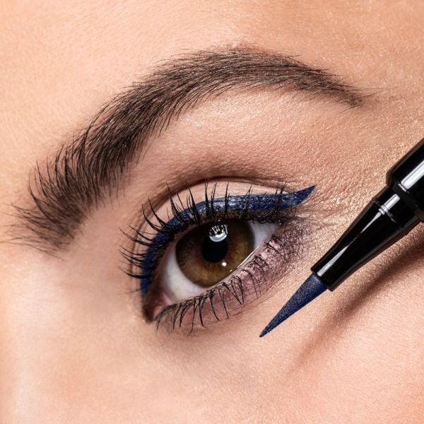 Artdeco Long Lasting Liquid Liner Intense 12 Blue Line 15ml