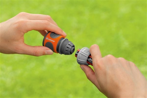 Gardena slangkoppling med vattenstopp 3/4"