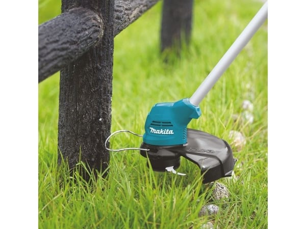 Makita UR100DSME - Grästrimmer - sladdlös - 12 V - 4 Ah - 2 batterier - 10000 vpm - 26 cm - 2.1 kg