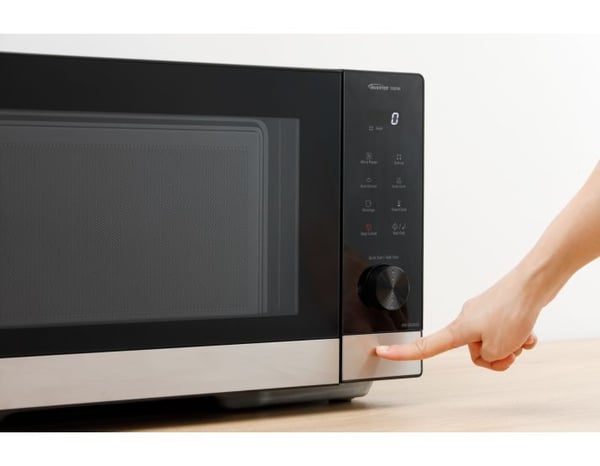 Panasonic NN-SD38QSEPG mikrobølgeovn 29 L 1000 W, svart og rustfritt stål
