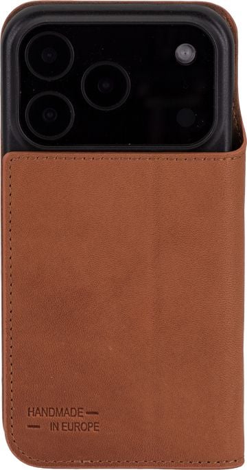 JT Berlin Brochure Apple iPhone 17 Cognac 11127