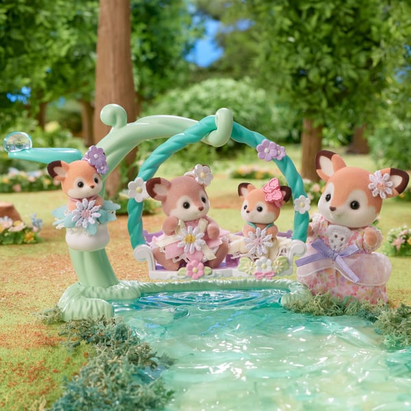 Sylvanian Families Deer Babies -Floral Swing Set