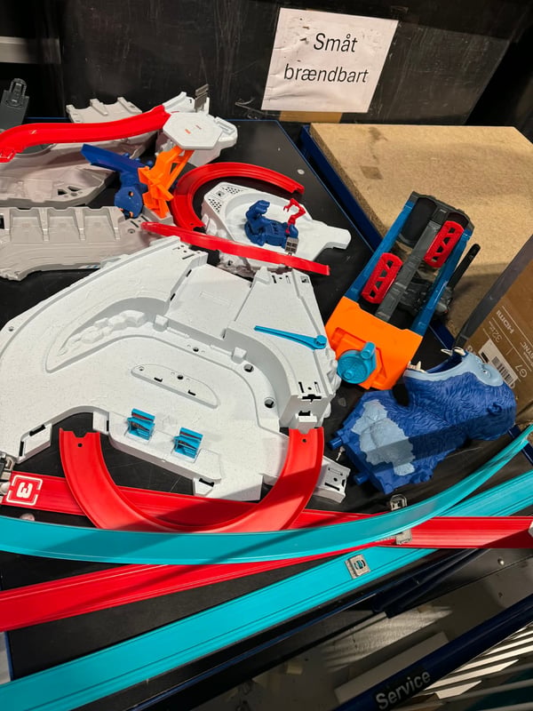 [OUTLET] - ZURU MetalMachines Gorilla Attack Kit 6726 17796