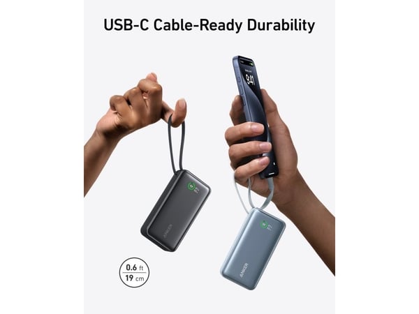 Anker 545 Nano A1259G61 powerbank 10000 mAh 30 W med inbyggd USB-C-kabel, grön