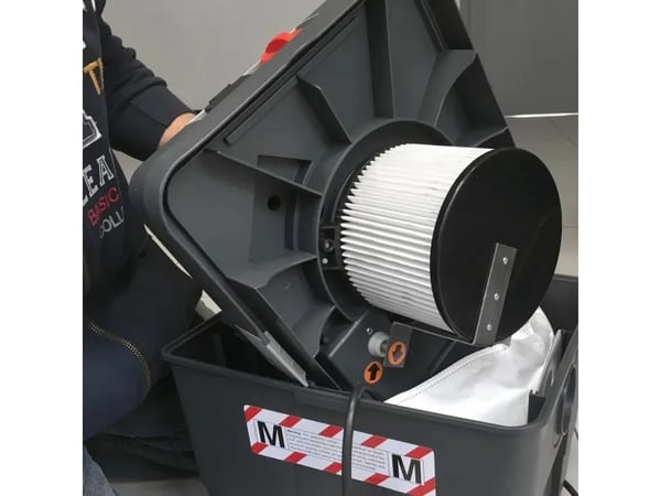 Lavor PRO Worker EM märkä-kuivaimuri 27 L 70 l/s, musta ja harmaa