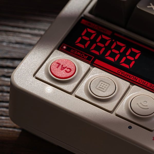 8Bitdo Retro - C64 Edition - näppäimistö - langaton - USB, Bluetooth 5.0, 2.4 GHz - näppäinkytkin: Kailh Box V2 Valkoinen