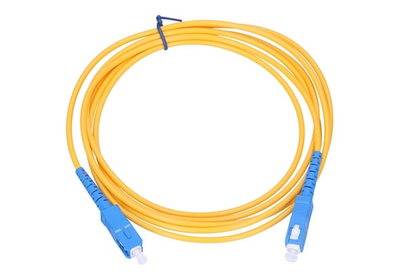 Extralink - Koblingskabel - SC/UPC-enkeltmodus (hann) til SC/UPC-enkeltmodus (hann) - 2 m - 3 mm - fiberoptisk - simpleks - G.657.A1