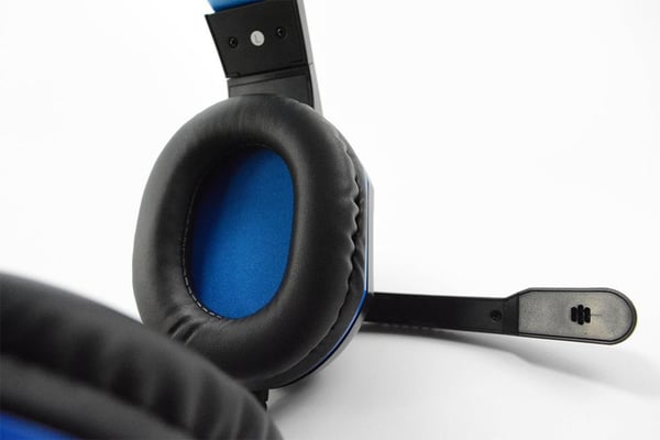 Steelplay HP41 - For PS4 - hodesett - full størrelse - kablet - 3,5 mm jakk - for Sony PlayStation 4