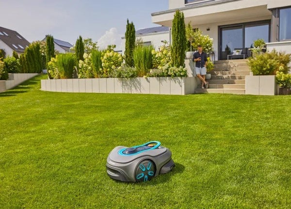 Gardena trådløs robotgressklipper smart SILENO free - RTK-GPS - 1000 m²